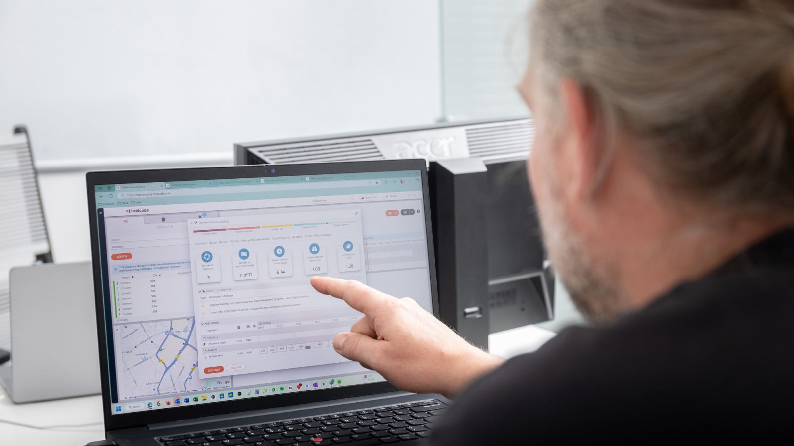 LLM-gestützte Analyse von Tickets im Außendienstmanagement