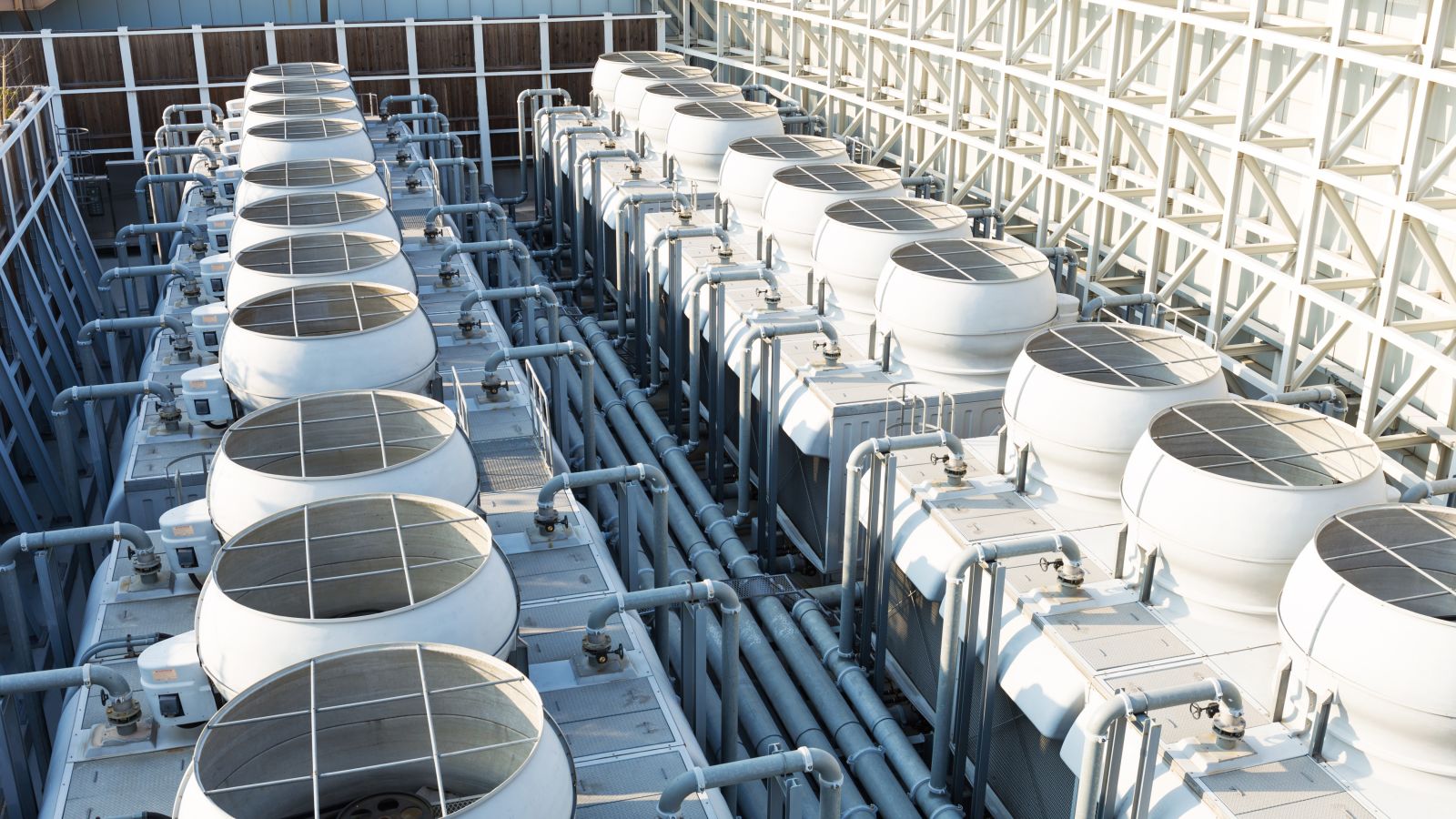 Industrial cooling towers 